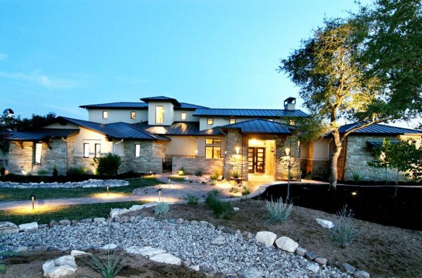 Front Elevation Hill Country Modern by Zbranek Holt Custom Homes Austin Luxury Custom Home Builder 1024x675 1